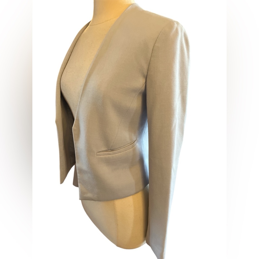 Banana Republic light Purple Open Blazer Tailored & Lined with pockets Size 2 - Picture 5 of 8